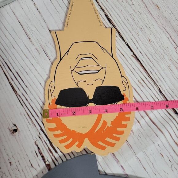 VTG 1988 Fun Designs Beach Sand Novelty Shark & Man Set for Sand/Dirt - Picture 9 of 13